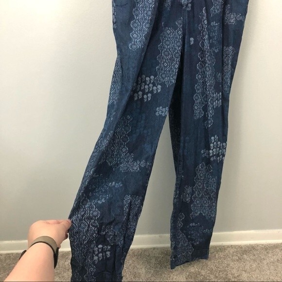 Free People Blue Aztec Jumpsuit Size Small - Picture 7 of 16